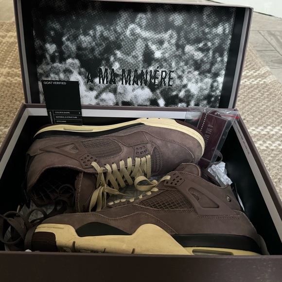 A Ma Maniere Jordan 4 - Picture 5 of 9
